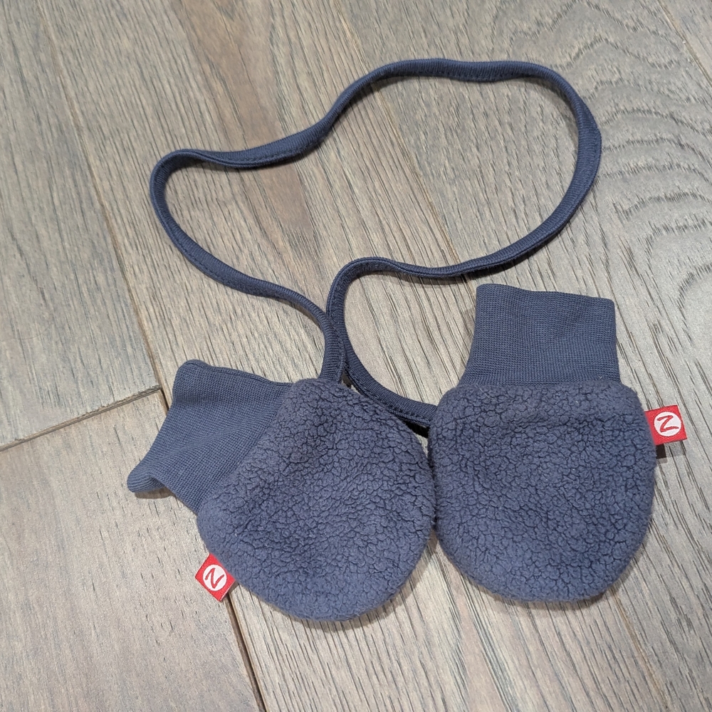 Zutano Infant Baby Fleece Navy Mittens On String